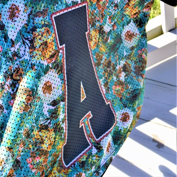 COPY - Rose 3/4 Sleeve Shirt w/Initial "A" Crop T… - Picture 3 of 8